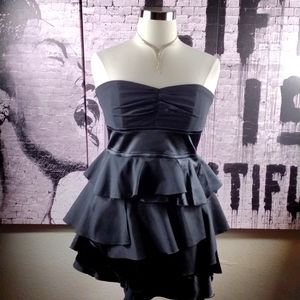 Torrid Vintage Black Ruffle Dress EUC
